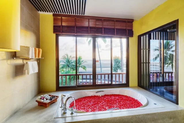 Apsara Beachfront Resort & Villa รูปที่ 3