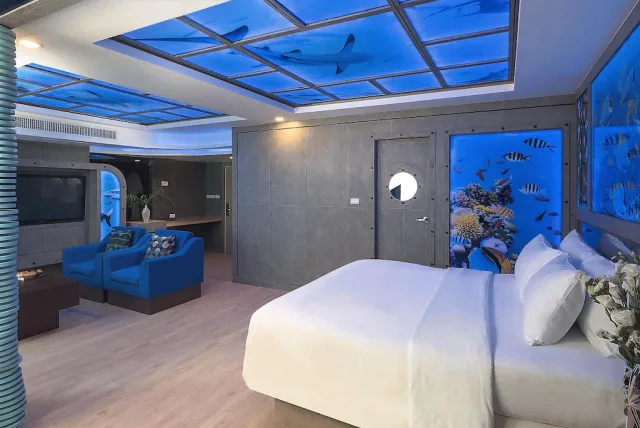 Rodina Beach Hotel จอมเทียน