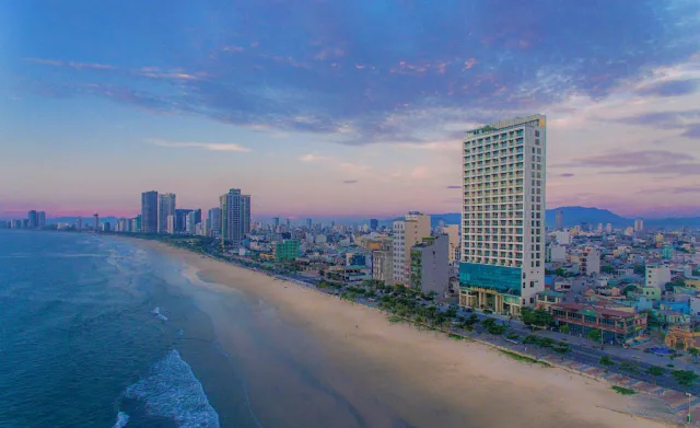 Le Sands Oceanfront Danang Hotel รูปที่ 1