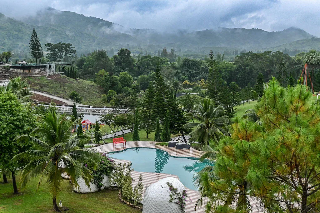 Swiss Valley Hip Resort Ratchaburi รูปที่ 3