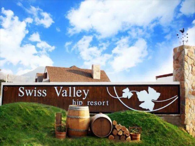 Swiss Valley Hip Resort Ratchaburi รูปที่ 1