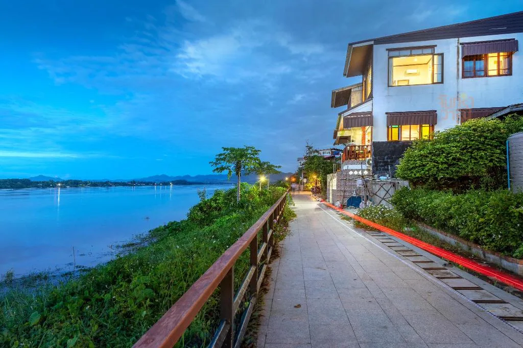 Chandra Varin Riverfront รูปที่ 1