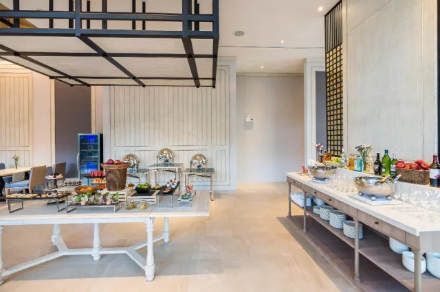 Avani+ Hua Hin Resort รูปที่ 3