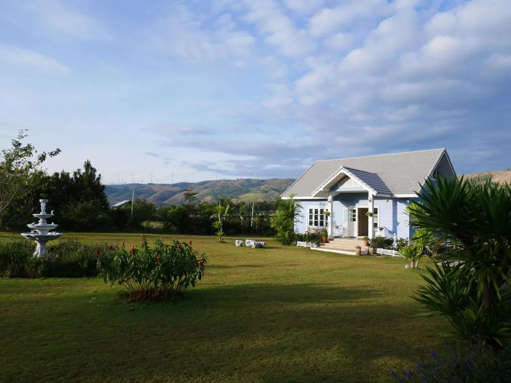 Misty English Cottage รูปที่ 1