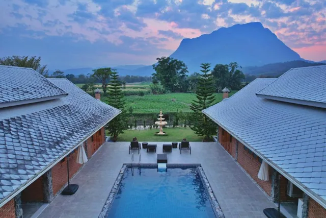 The Wes Village, incl free Breakfast & free today's dish Thai food dinner รูปที่ 3
