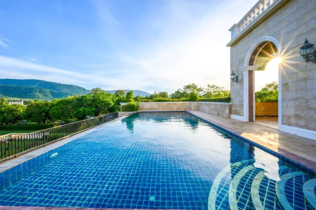 Chateau de Khaoyai Hotel & Resort รูปที่ 2