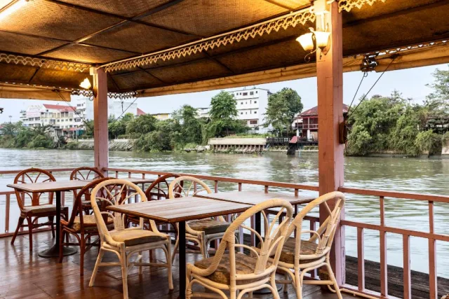 Ayothaya Riverside Hotel รูปที่ 1