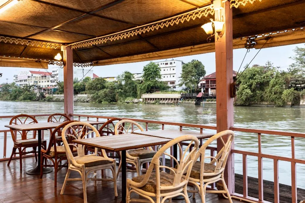 Ayothaya Riverside Hotel รูปที่ 1