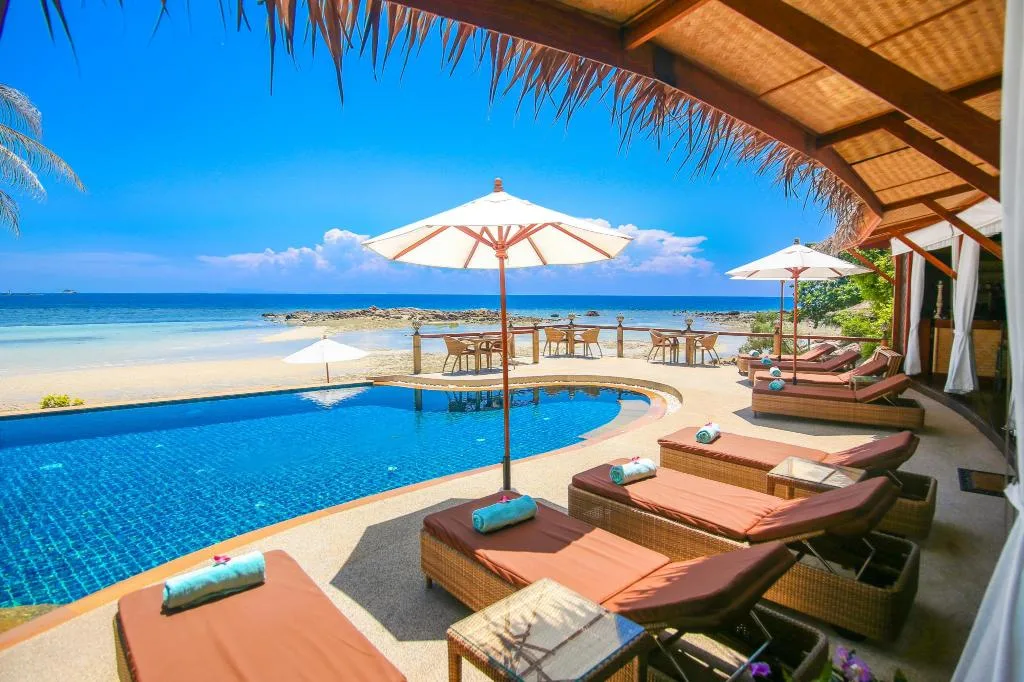 Beyond the Blue Horizon Boutique Bungalows รูปที่ 1