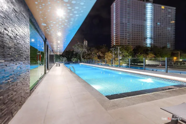 ที่พักจอมเทียนมีที่จอดรถ – The TJ Hotel