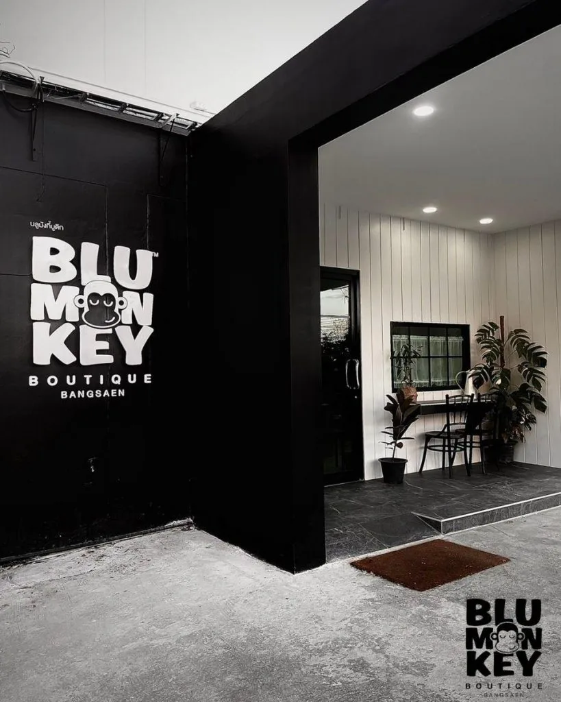 Blu Monkey Boutique Bangsaen รูปที่ 1