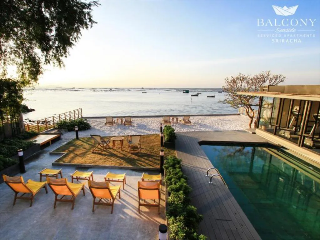 Balcony Seaside Sriracha Hotel & Serviced Apartments รูปที่ 1