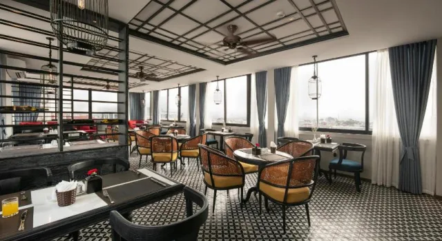 Shining Central Hotel and Spa รูปที่ 2