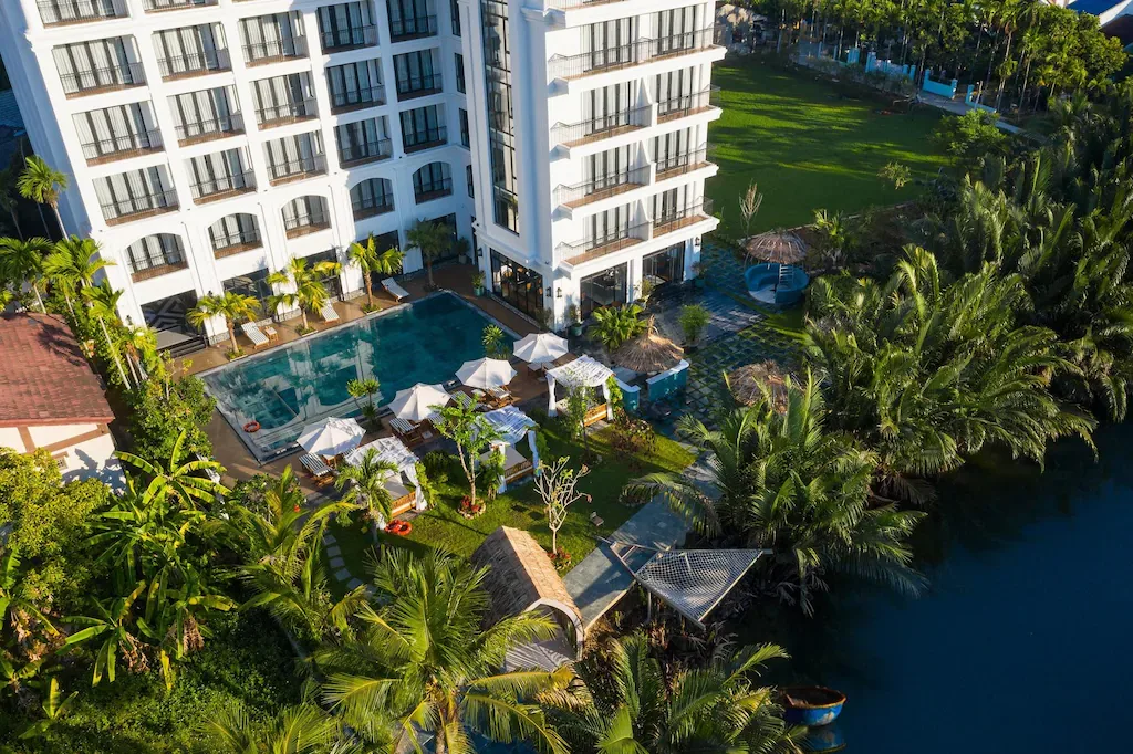 Shining Riverside Hoi An Resort & Spa รูปที่ 1