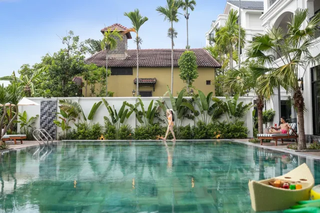 Shining Riverside Hoi An Resort & Spa รูปที่ 2
